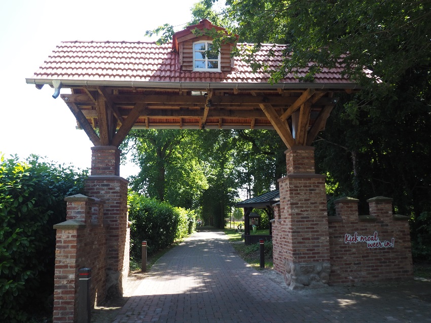 Burgtor zur Linde 850