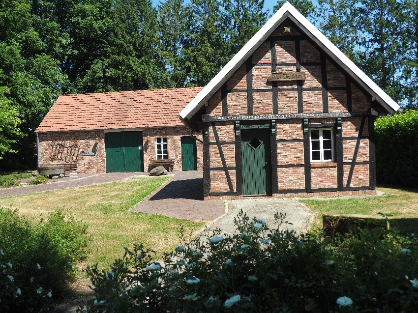 Haus Kappen Backhus 850