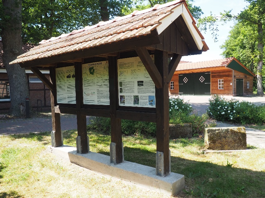 Tafel Moorpfad schraeg 850